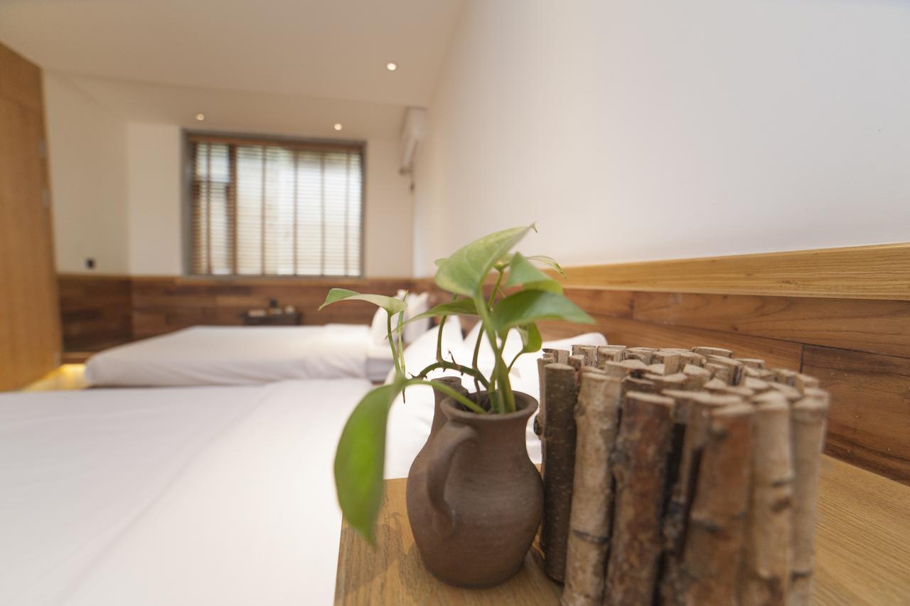 فندق Zen Tea House West Street Yang Shuo يانغتشو المظهر الخارجي الصورة