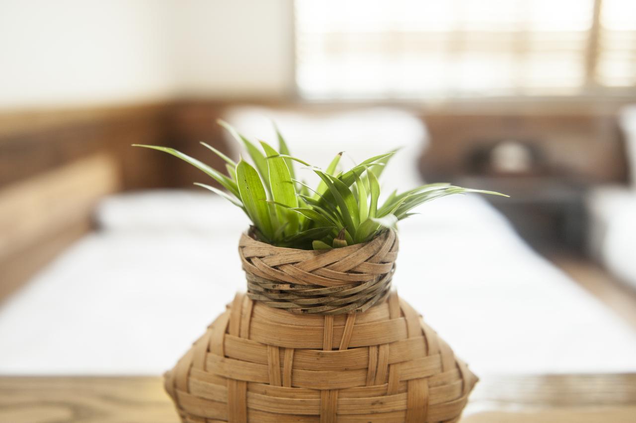 فندق Zen Tea House West Street Yang Shuo يانغتشو المظهر الخارجي الصورة